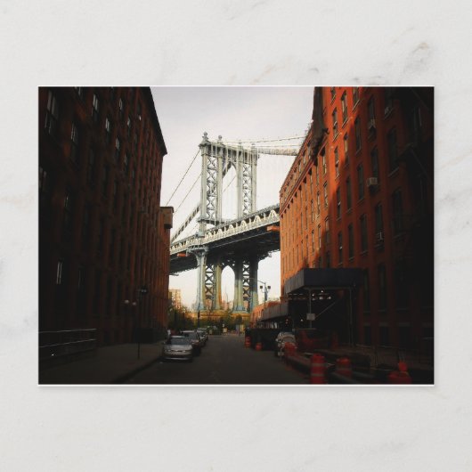 De Manhattan Bridge, een Uitzicht op straat Briefkaart (Voorkant)