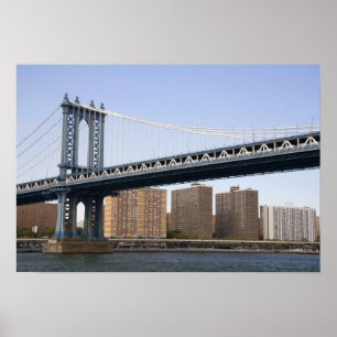 De Manhattan Bridge over de East River Poster