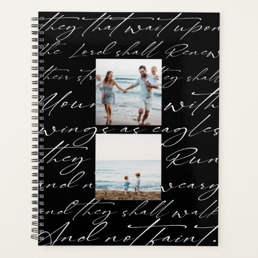 De manuscripten wachten op de Heer Drie Zwarte Fot Planner (Voorkant)