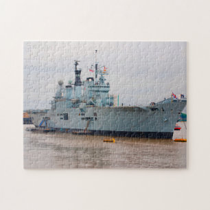 De marine verscheept toeristische trekpleisters op legpuzzel