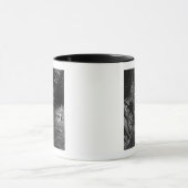 De Mariner kijkt naar de serpenten in de oceaan Mok (Midden)