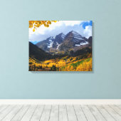 De maroon Bells in het herfst van Gold Canvas Afdruk (Insitu (Houten vloer))