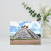 De Mayaanse piramide bij Chichén-Itzá. Ansichtkaar Briefkaart (Staand voorkant)