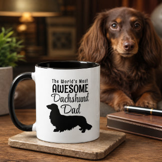 De meest fantastische langharige Dachshund-papa te Mok