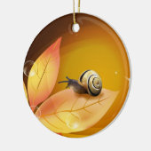 De merkwaardige slak keramisch ornament (Links)