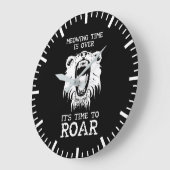 De middeltijd is voorbij, het is tijd om te rijden grote klok (Hoek)