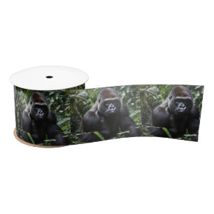 De Midnight Gorilla King: Monarch van het bos Satijnen Lint