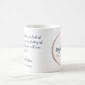 De Mighty Women mok ~ Mitch Albom (Center)