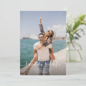 De minimale Foto slaat de datum op Save The Date (Staand voorkant)