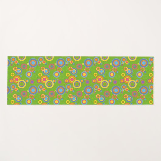 De Mod Circles van de terugkeer op Groen Yogamat (Voorkant (horizontaal))