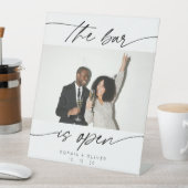 De moderne bar is Open kalligrafie Script Photo Reclamebord Met Voetstuk (Insitu)