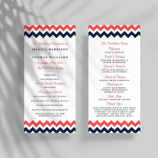 De moderne Chevron Wedding Collectie marine en kor Programmakaart