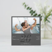 De moderne Datum van het Aantal de Foto donkergrij Save The Date (Staand voorkant)