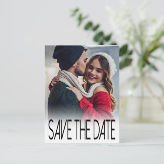 De moderne Foto van de Typografie sparen de Datum Aankondigingskaart (Staand voorkant)