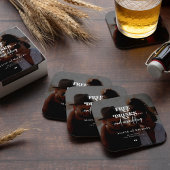 De moderne fotovrije bruiloft van de drink bewaart kartonnen onderzetters