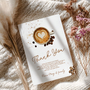 De moderne Herfst Coffee Baby is een Baby shower Bedankkaart