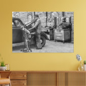 De moderne mechaniek 1939 canvas afdruk (Insitu (Woonkamer))