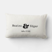 De moderne naam van het douanekoppel met ampersand kussen (Achterkant)