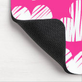 De moderne roze en witte Doodled Heart Valentijnsd Muismat (Hoek)