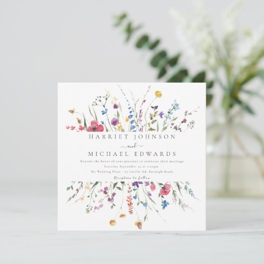 De moderne Wildflower Lijst Square bruiloft Kaart (Staand voorkant)