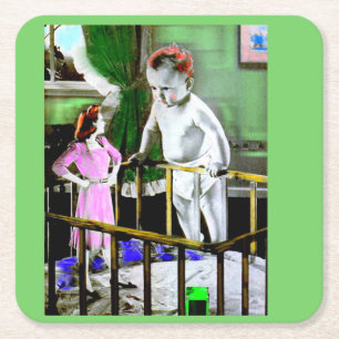 De moeder van 1940 en haar grote baby kartonnen onderzetters