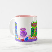 De mok van de cartoon van de klap met Eigenaars (Voorkant links)