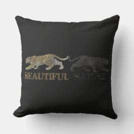 De mooie natuur luipaard buitenkussen