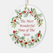 De mooiste tijd van het jaar op een keramisch ornament (Links)