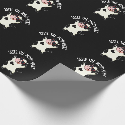 De Mooment Funny Koe Pun Dark BG Cadeaupapier (Hoek)