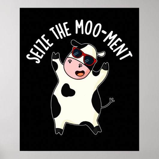 De Mooment Funny Koe Pun Dark BG Poster (Voorkant)