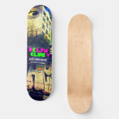 De motorkap kijkt naar 2012 persoonlijk skateboard (Voorkant)
