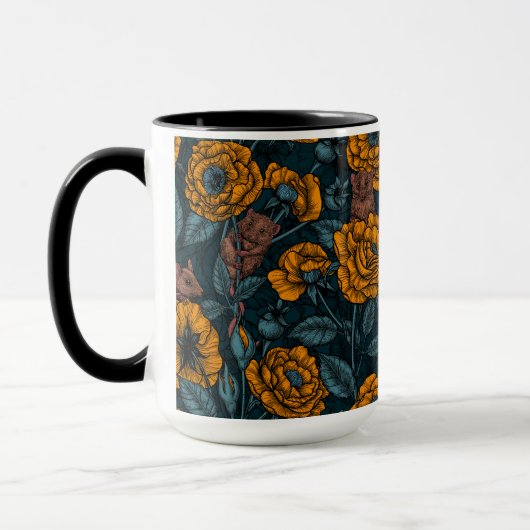 De muizenpartij in het oranje en blauw mok (Links)