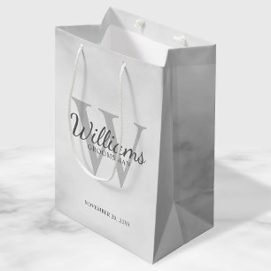 De naam en het Monogram van de Groomsmen van het M Medium Cadeauzakje