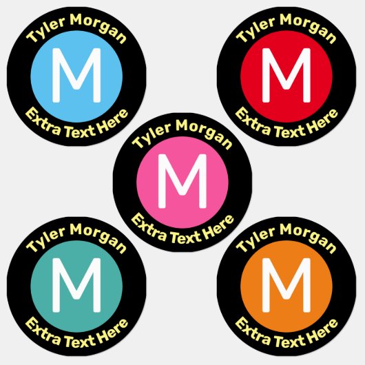 De naam en het monogram van het kind van DIY op kl Labels (Groep)