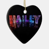De naam Hailey in 3D-lichten (foto) Keramisch Ornament (Rechts)