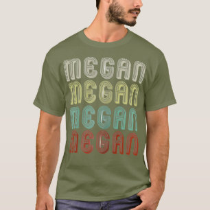 De naam is Megan in de retro disco T-shirt
