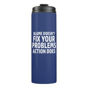 De naam lost uw problemen niet op Actie doet Thermosbeker