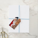 De naam Santa Merry Christmas Cadeaulabel<br><div class="desc">- Kenmerken Santa stiekem rond een deur. Bericht als u hulp nodig hebt bij het aanbrengen van eventuele aanpassingen. Coördinerende items zijn beschikbaar.</div>