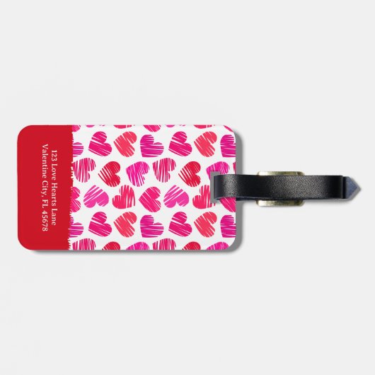 De naam van de moderne rode en roze doodled harten bagagelabel (Achterkant horizontaal)