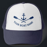 De naam van je boot Nautical Anchor Crossed Oars N Trucker Pet<br><div class="desc">Een Nautical Boat Anchor en geCrossed Oars met uw persoonlijke naam van de boot of andere tekst in Navy Blue op een stijlvolle trucker.</div>