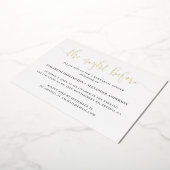 De Nacht Voor De Proefbruiloft | Gouden Script Folie Uitnodiging (Gedraaid)