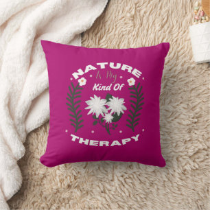 De natuur is mijn therapie - bloemig zomerdesign kussen