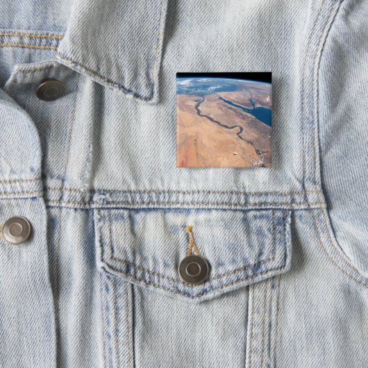 De Nijl, het Rode Zee en het Mediterrane Zee. Vierkante Button 5,1 Cm (In situ)