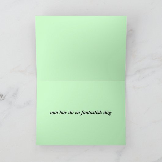 De Noorse Gelukkige Kaart van de Verjaardag (Binnen)