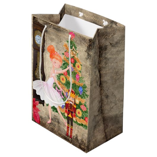 De Nutcracker Clara Act I kerstavond Medium Cadeauzakje (Achterkant Gekanteld)