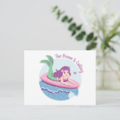 De Oceaan Roept Zeemeermin Surfen Grappig Briefkaart (Staand voorkant)
