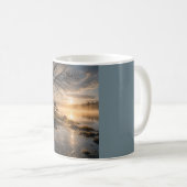 “De Ochtend, Ongesproken” Serene Sunrise Mok (Voorkant rechts)