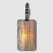 De ochtendzon in het zeegebied bagagelabel (Voorkant (verticaal))