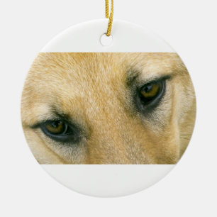 de ogen van de duitse herder, zwart en roomzwart keramisch ornament