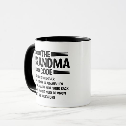 De Oma Code Grappige Oma Mok (Voorkant links)